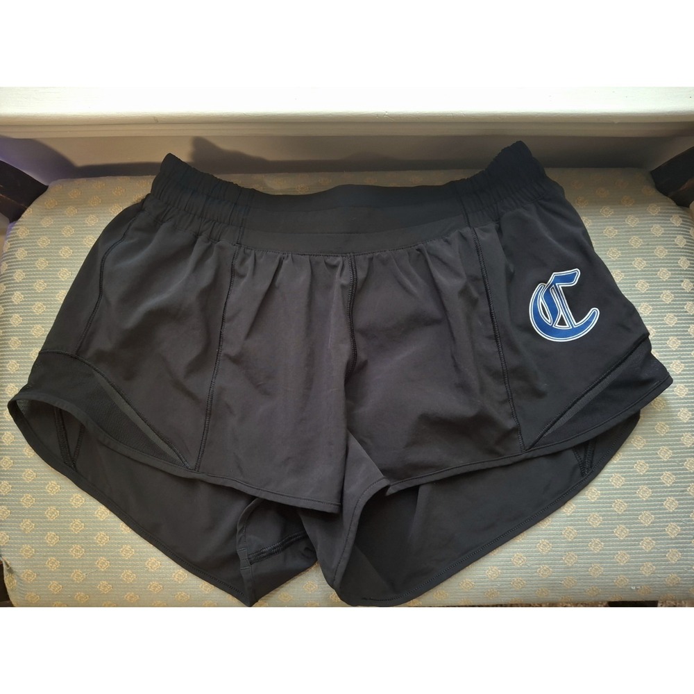 Lululemon Hotty Hot Shorts Black W/Charlotte NC Christian School Logo Size 6